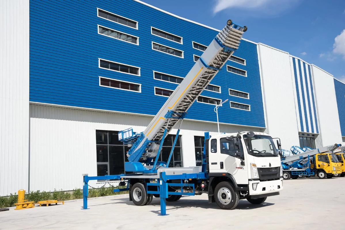 卢龙县小型云梯车上料车租赁多少钱