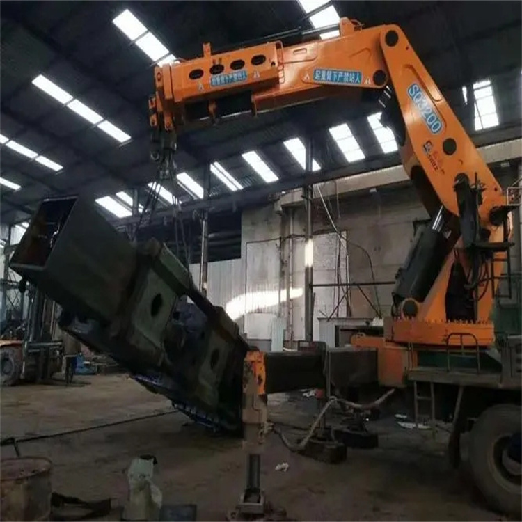 卢龙县200吨折臂吊出租